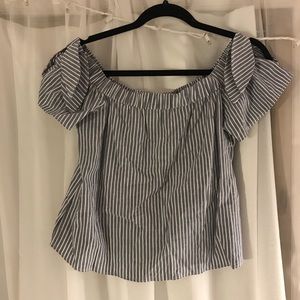 Abercrombie and Fitch Off the Shoulder Blouse